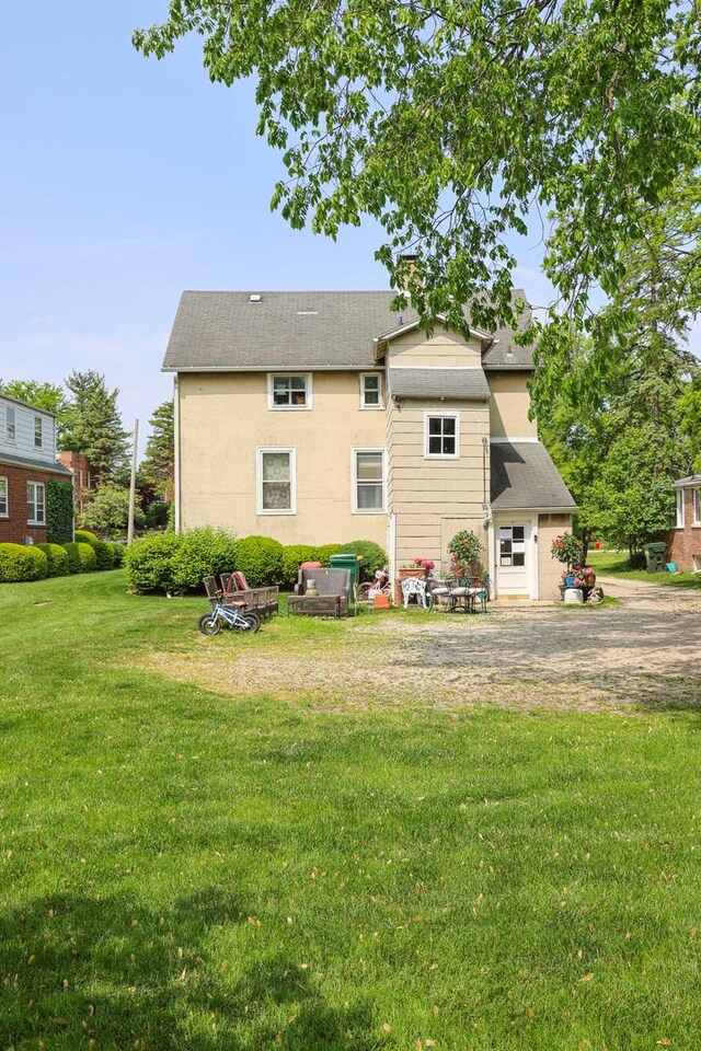 123 Happ Rd, Northfield, IL 60093