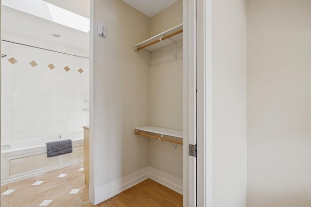 1325 W Wolfram St Unit 3, Chicago, IL 60657 - view of closet