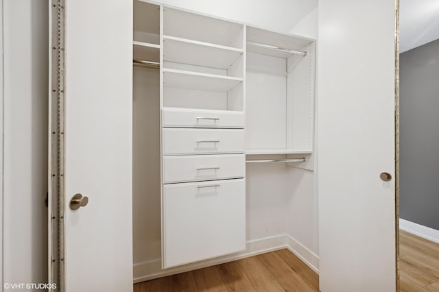 2020 N Lincoln Park W Unit 30L, Chicago, IL 60614 - view of closet
