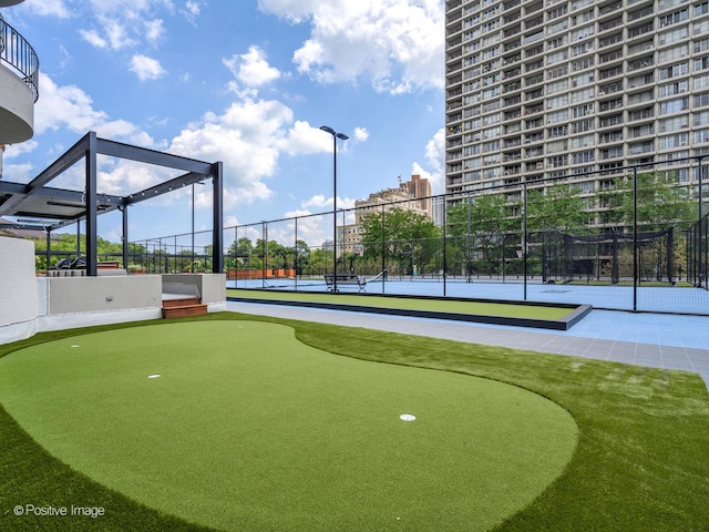 2020 N Lincoln Park W Unit 30L, Chicago, IL 60614 - surrounding community featuring a putting green and a tennis court