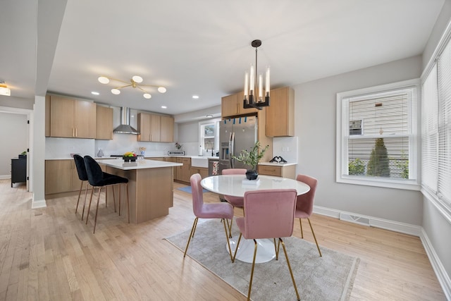 791 N Michigan St, Elmhurst, IL 60126 - dining room with light wood-style floors, baseboards, and recessed lighting