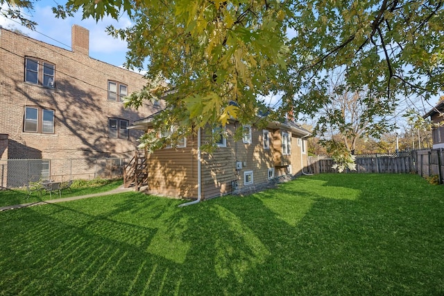212 S Austin Blvd, Oak Park, IL 60304 - fenced backyard with stairs