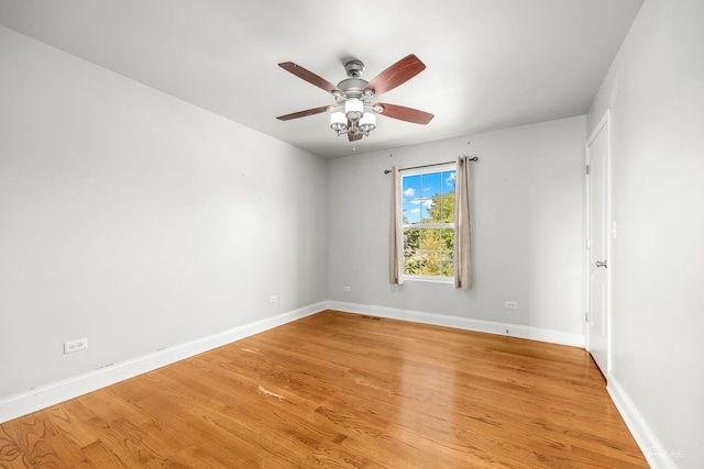 24147 S Sunset Dr, Channahon, IL 60410 - unfurnished room featuring ceiling fan and light wood finished floors