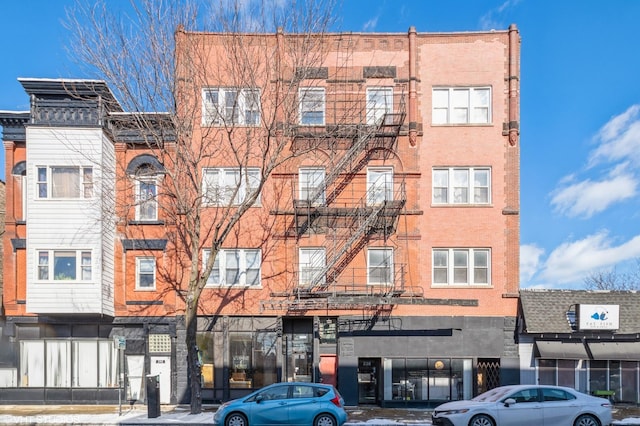 238 W 31st St Unit 2W, Chicago, IL 60616 - view of apartment building / complex