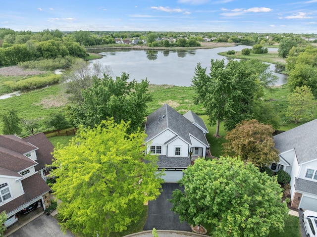 7 Farmington Ct, Lake In The Hills, IL 60156 - bird's eye view of a large body of water