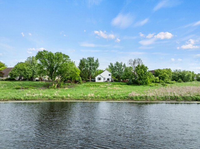 7 Farmington Ct, Lake In The Hills, IL 60156 - water view