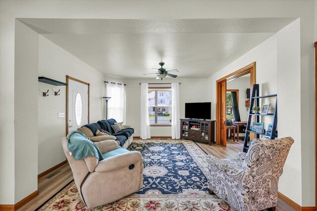 102 W Orleans St, Paxton, IL 60957 - photo 11