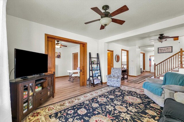 102 W Orleans St, Paxton, IL 60957 - photo 13