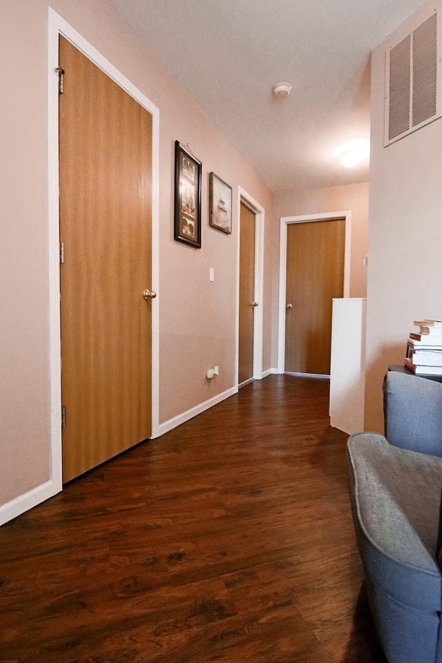 1024 Lakestone Ln, Aurora, IL 60504 - hall with dark wood finished floors and baseboards