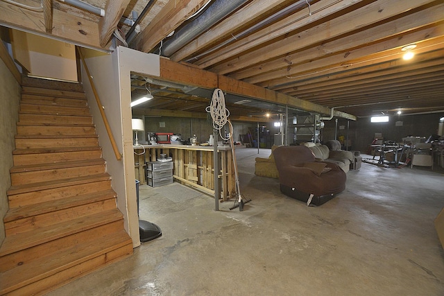 2098 N 15th Rd, Streator, IL 61364 - unfinished below grade area featuring stairs