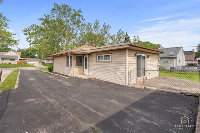 3604 Owl Dr, Rolling Meadows, IL 60008 - view of front facade with a chimney
