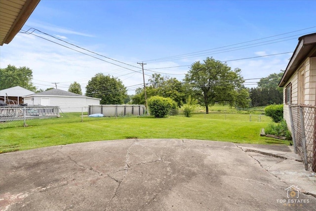 3604 Owl Dr, Rolling Meadows, IL 60008 - fenced backyard featuring a patio