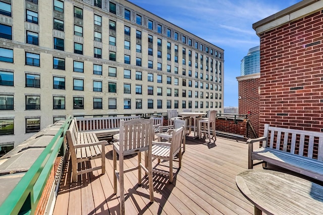 888 S Michigan Ave Unit 601, Chicago, IL 60605 - wooden deck featuring outdoor dining space