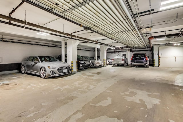 888 S Michigan Ave Unit 601, Chicago, IL 60605 - view of parking deck