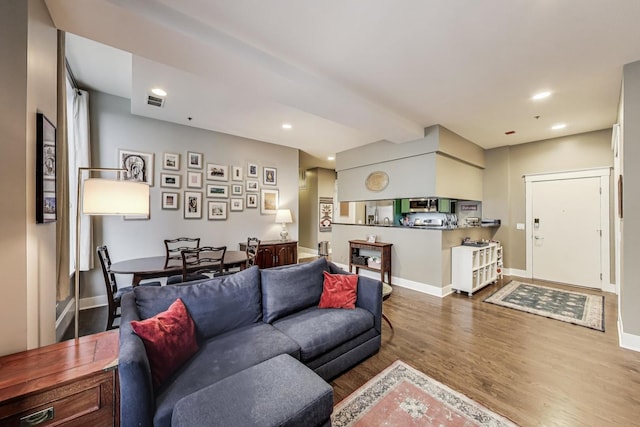 888 S Michigan Ave Unit 601, Chicago, IL 60605 - living room featuring wood finished floors and recessed lighting