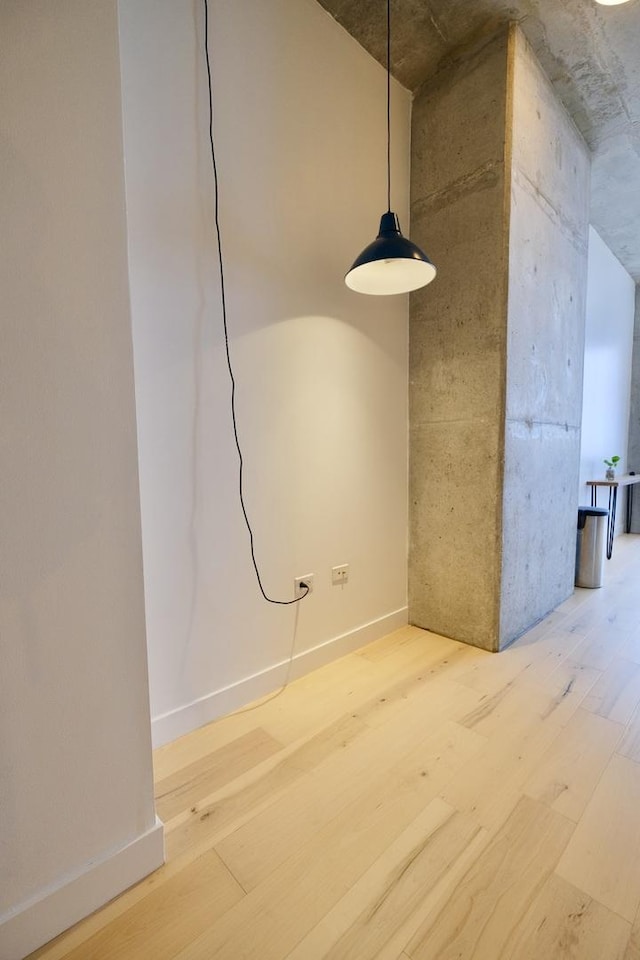 235 W Van Buren St Unit 4206, Chicago, IL 60607 - unfurnished dining area featuring wood finished floors and baseboards