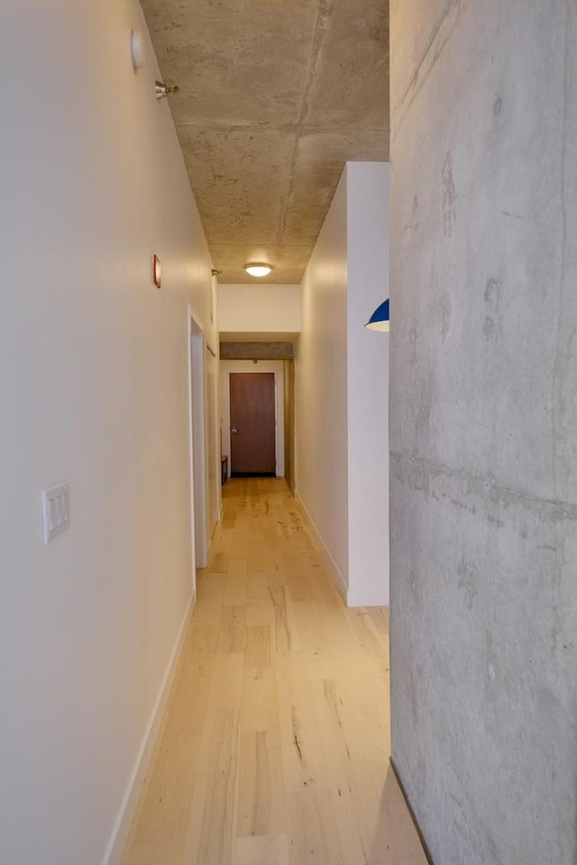 235 W Van Buren St Unit 4206, Chicago, IL 60607 - hall with light wood finished floors and baseboards