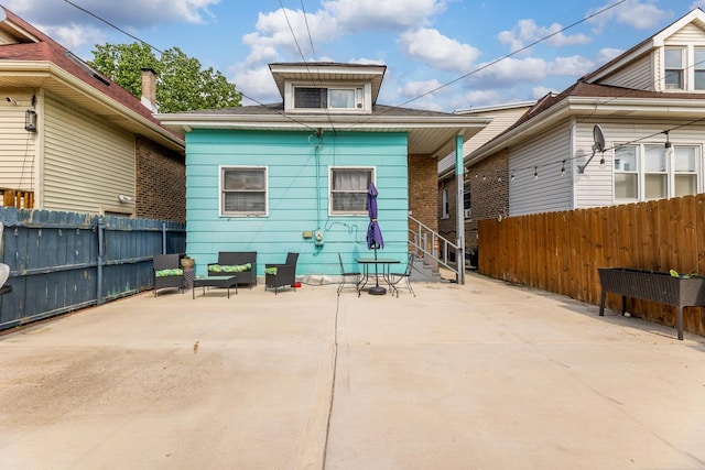 6142 S Richmond St, Chicago, IL 60629 - fenced backyard with a patio