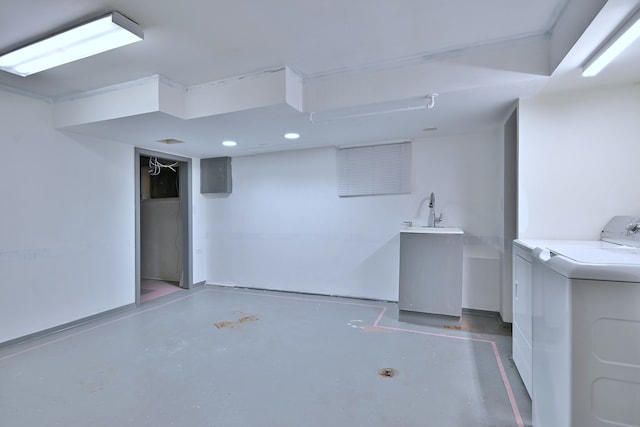 9044 N Clifton Ave, Niles, IL 60714 - finished below grade area featuring washing machine and clothes dryer and recessed lighting