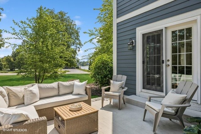 7536 Inverway Dr, Lakewood, IL 60014 - view of patio featuring an outdoor living space