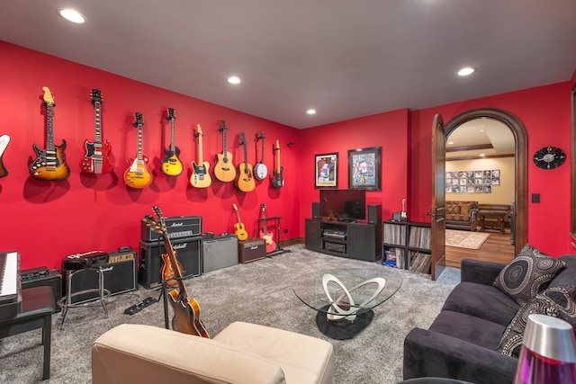 21 Forest Ave, Naperville, IL 60540 - living room with recessed lighting and arched walkways