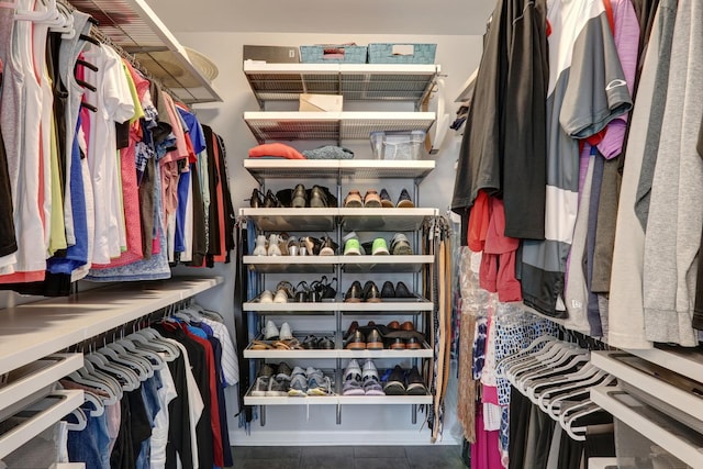 347 Yorkshire Dr, Mundelein, IL 60060 - walk in closet featuring tile patterned flooring