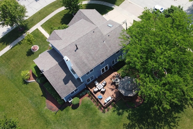347 Yorkshire Dr, Mundelein, IL 60060 - aerial view of property and surrounding area