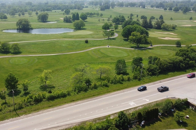 347 Yorkshire Dr, Mundelein, IL 60060 - bird's eye view of a nearby body of water and a local golf course