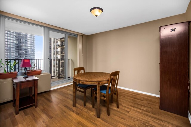 400 E Randolph St Unit 1825, Chicago, IL 60601 - dining room with wood finished floors