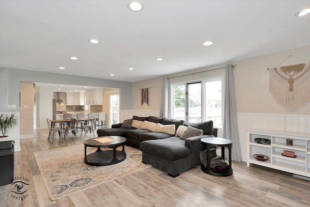 8456 Meadows Edge Trl, Tinley Park, IL 60487 - living room featuring a wainscoted wall, recessed lighting, and light wood finished floors