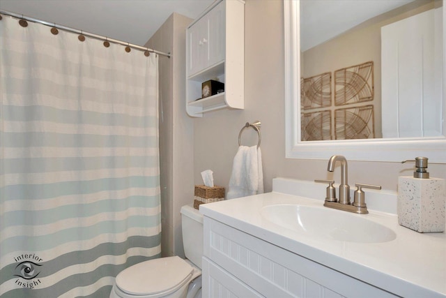 8456 Meadows Edge Trl, Tinley Park, IL 60487 - full bathroom featuring vanity and a shower with shower curtain