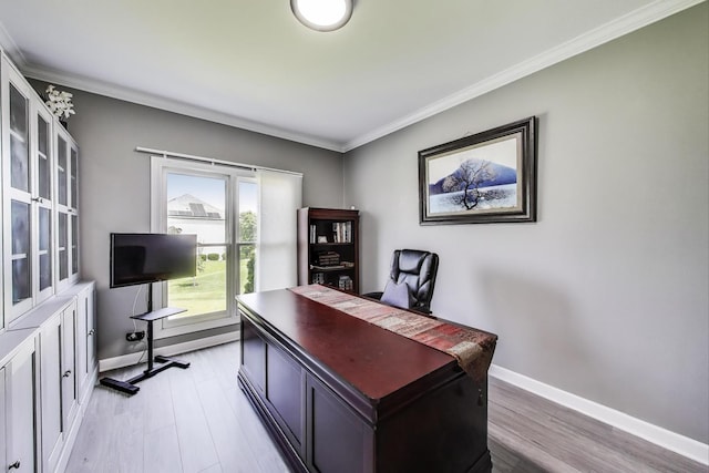 27117 Ashgate Xing, Plainfield, IL 60585 - home office with light wood-type flooring and crown molding