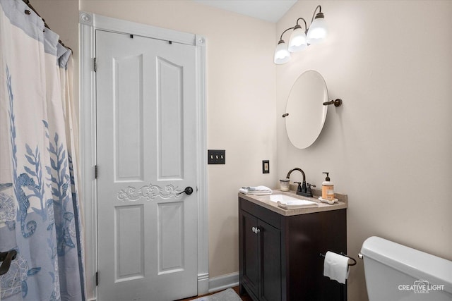 925 Merrill New Rd, Sugar Grove, IL 60554 - bathroom with vanity and curtained shower