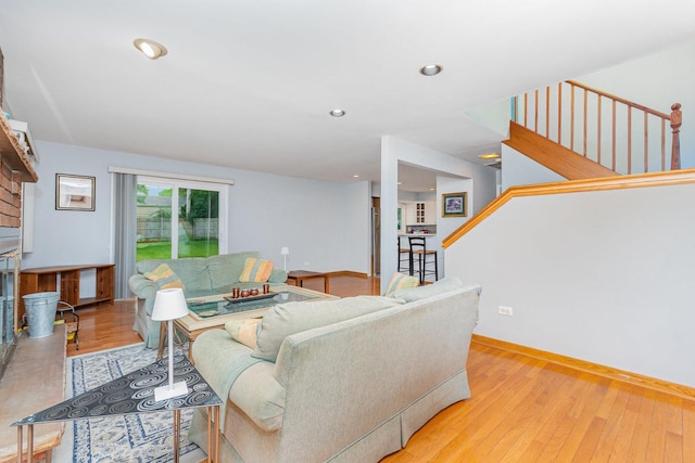 413 Northshore Dr, Mundelein, IL 60060 - photo 8