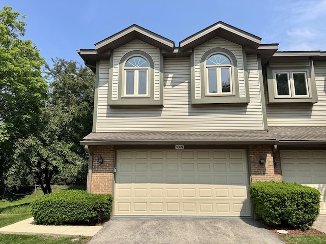 1009 Arbor Ct, Mount Prospect, IL 60056 - photo 1