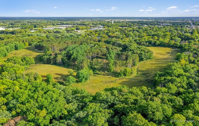 688 Regent Dr, Crystal Lake, IL 60014 - aerial view of property and surrounding area featuring a forest