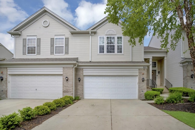 912 Kings Canyon Dr, Streamwood, IL 60107 - photo 1