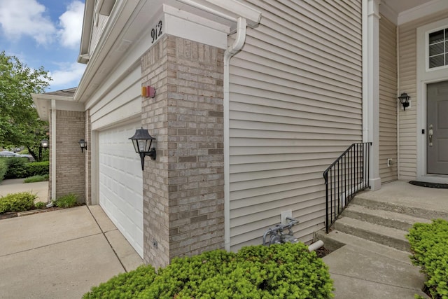 912 Kings Canyon Dr, Streamwood, IL 60107 - photo 2