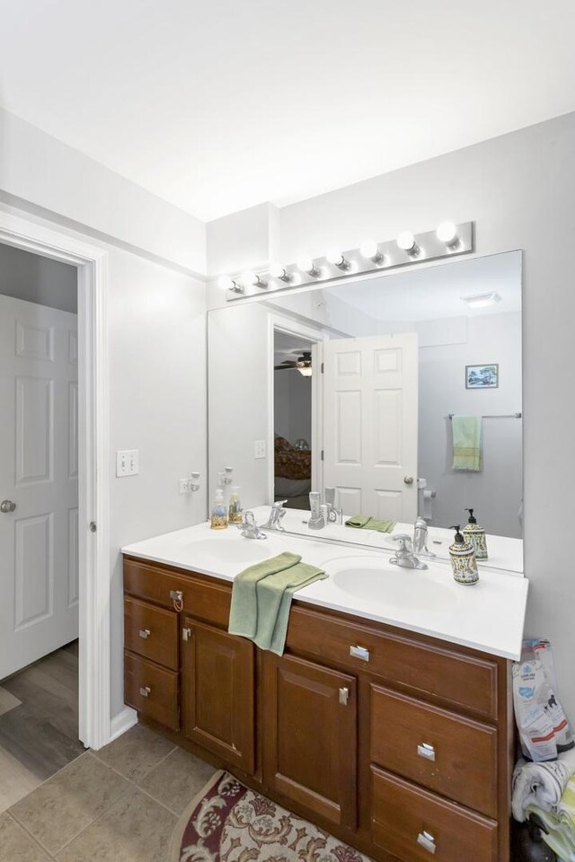 912 Kings Canyon Dr, Streamwood, IL 60107 - photo 16