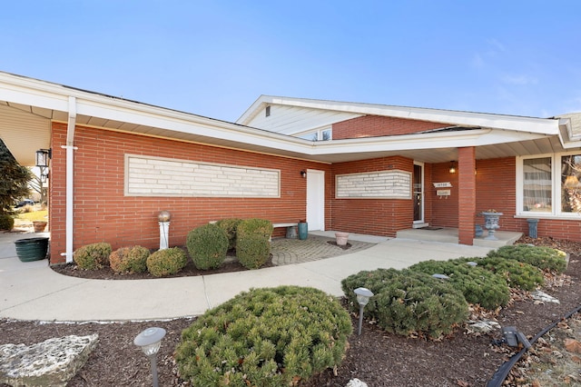 10500 Lockwood Ave, Oak Lawn, IL 60453 - photo 2