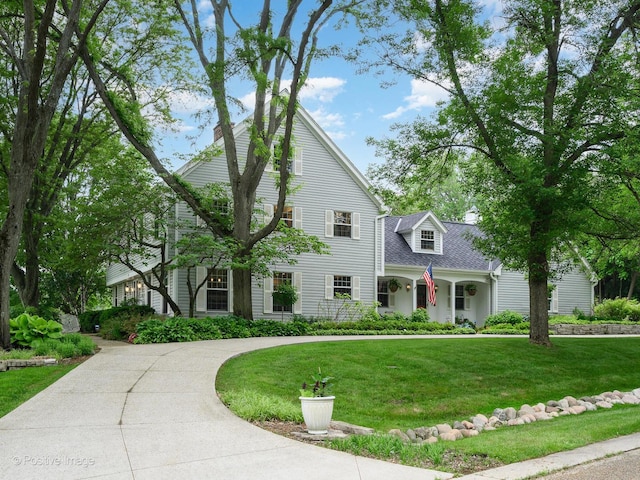 77 Mark Dr, Hawthorn Woods, IL 60047 - view of front facade with a front yard