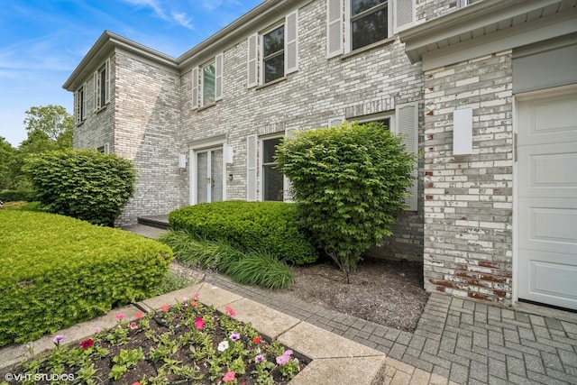 4045 N Harvard Ave, Arlington Heights, IL 60004 - entrance to property featuring brick siding