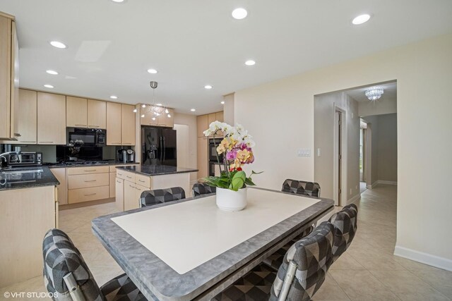 4045 N Harvard Ave, Arlington Heights, IL 60004 - dining area featuring light tile patterned flooring, recessed lighting, and baseboards