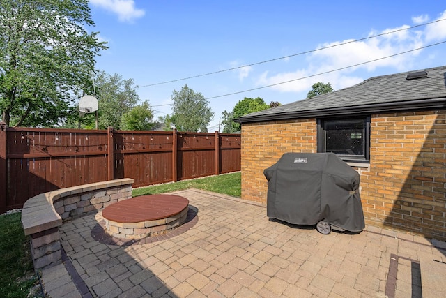 592 E 13th St, Lockport, IL 60441 - view of patio / terrace with area for grilling
