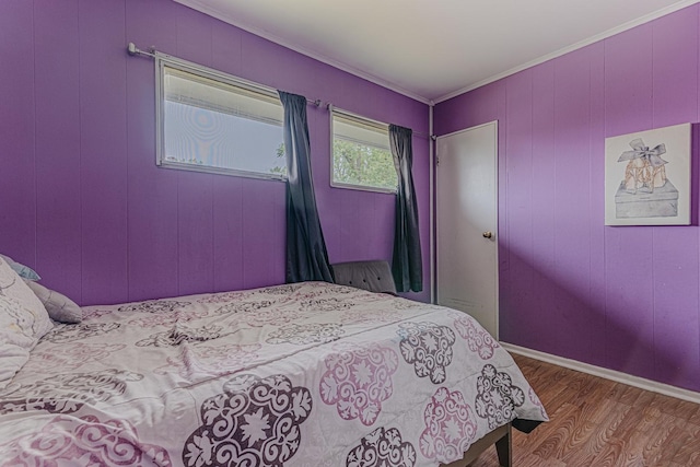 1006 Tacoma St, Carpentersville, IL 60110 - bedroom featuring wood finished floors and crown molding