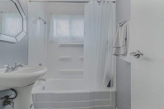 1006 Tacoma St, Carpentersville, IL 60110 - bathroom with shower / bath combination with curtain