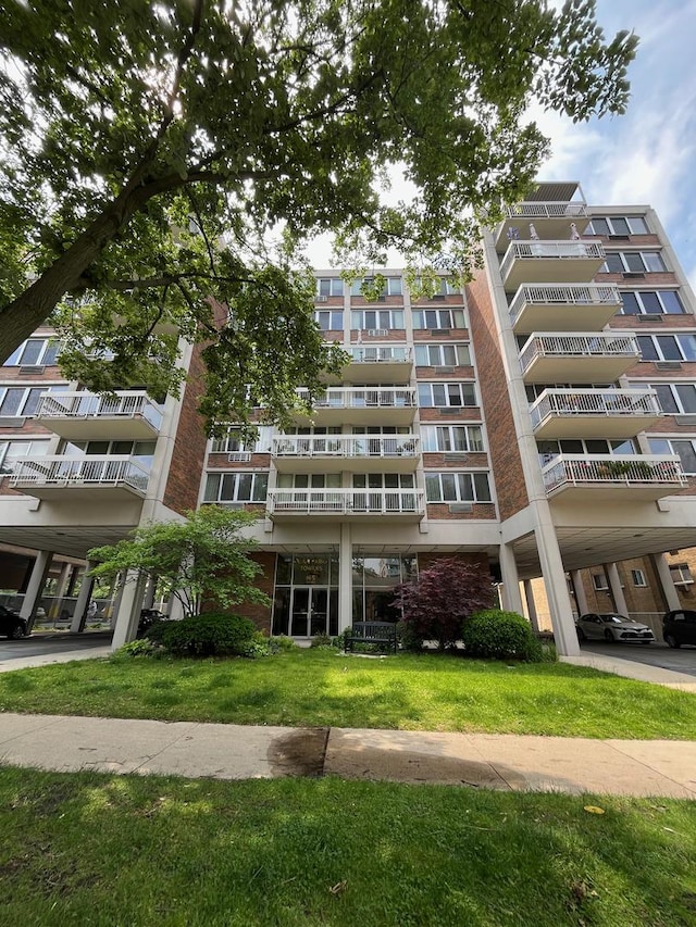 165 N Kenilworth Ave Unit 4D, Oak Park, IL 60301 - view of apartment building / complex