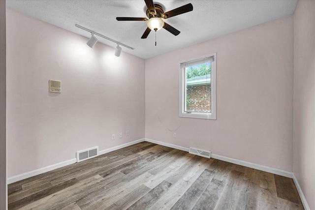 1204 N Linden St, Normal, IL 61761 - photo 36