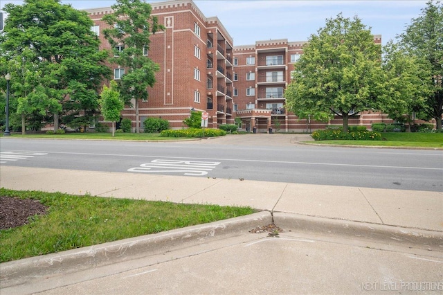 455 W Front St Unit 307, Wheaton, IL 60187 - view of apartment building / complex