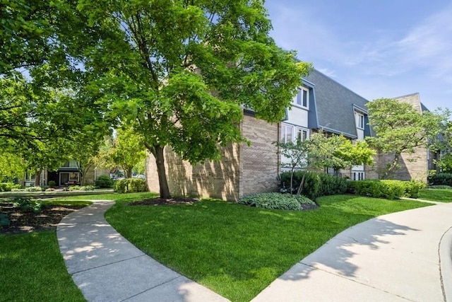 2009 Ammer Ridge Ct Unit 102, Glenview, IL 60025 - view of home's community with a lawn